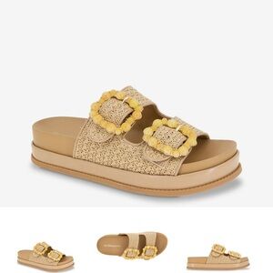 BCBG Bexxi Sandals